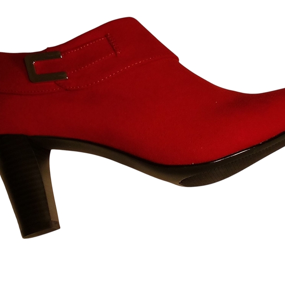 Aubrey Lynn Red Or Black Suede Booties, New In Box, 3" Block Heel, Zipper/Buckle - Picture 3 of 15